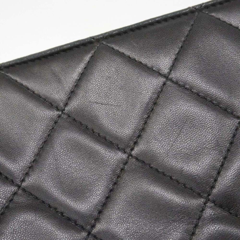 CHANEL Black Lambskin Leather Shoulder Bag - Picture 9 of 12